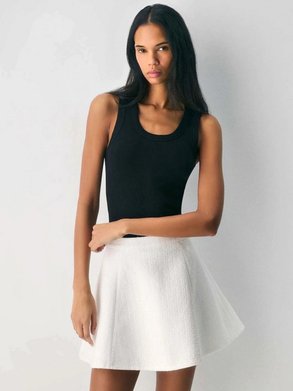 Aritzia Babaton Textured Mini Skirt in White New